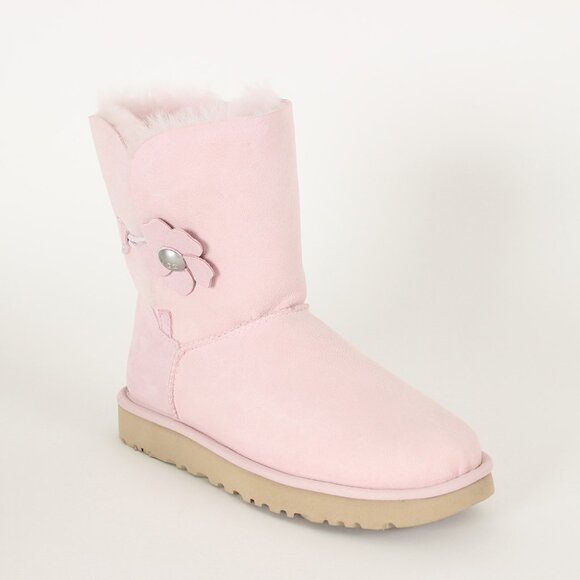 NWT - UGG Bailey Button Poppy Boots - Seashell Pink🩷🫧 - Picture 2 of 6